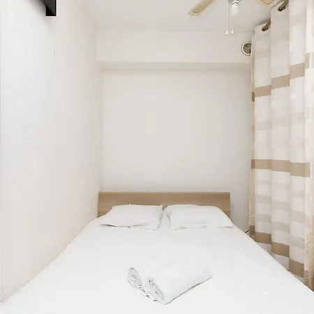 Cocoon Αντίμπ